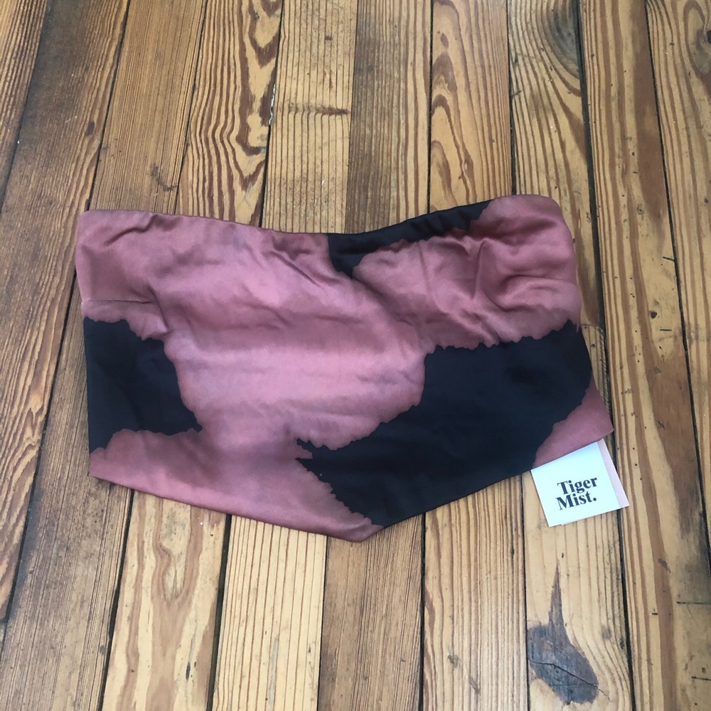 Tiger mist top